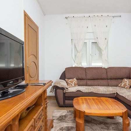 Apartment Tanja Mrcevac Екстер'єр фото