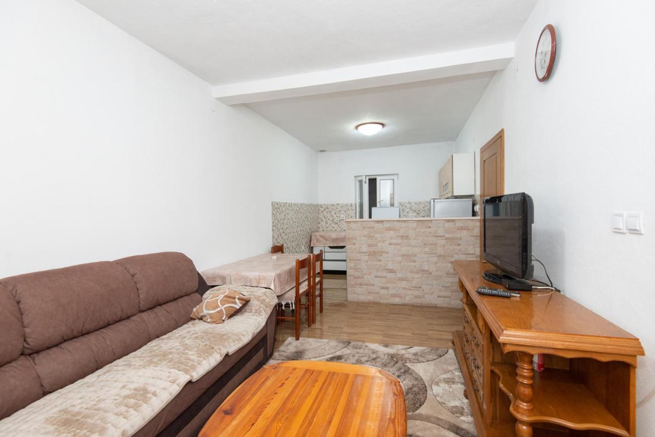 Apartment Tanja Mrcevac Екстер'єр фото
